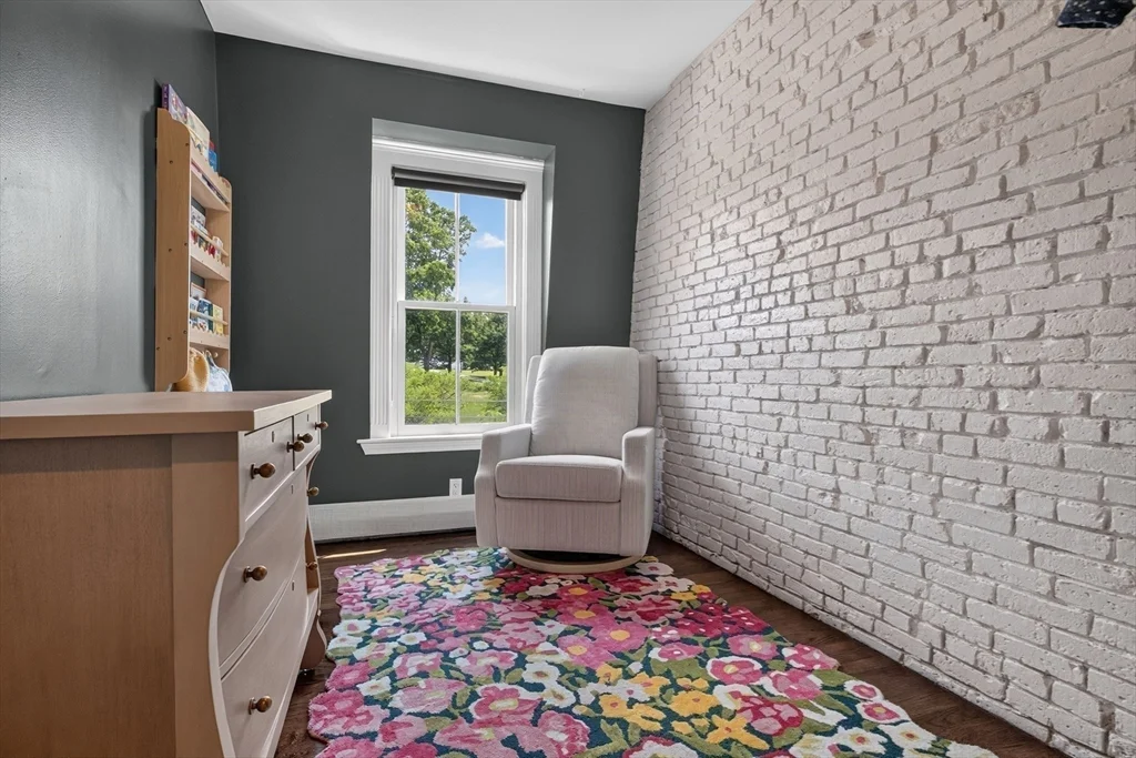 4 bed, 2 bath apartment for rent at 17 Thomas Park Unit 2, South Boston — photo 25 of 36