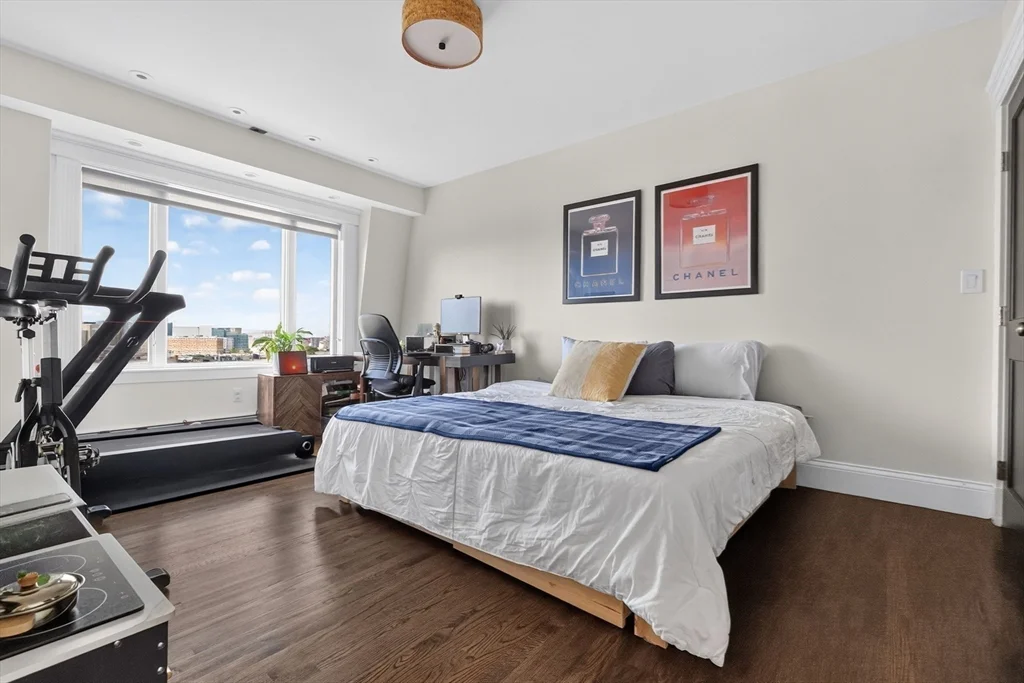 4 bed, 2 bath apartment for rent at 17 Thomas Park Unit 2, South Boston — photo 23 of 36