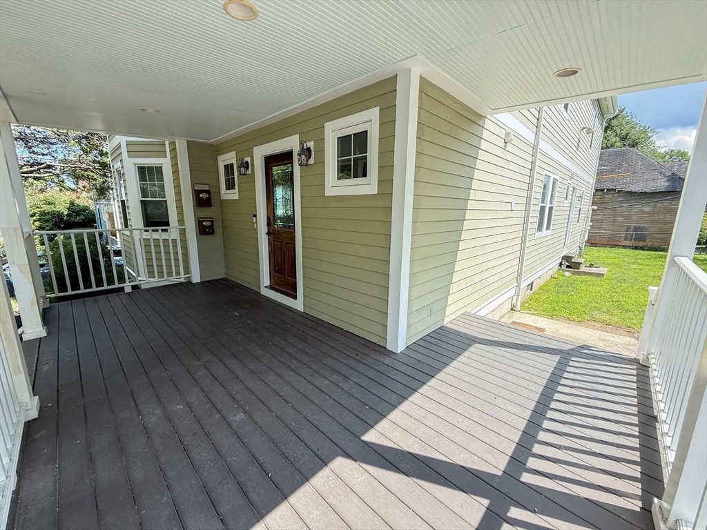 3 bed, 2 bath apartment for rent at 17 Tremlett St Unit 1, Dorchester — photo 13 of 18