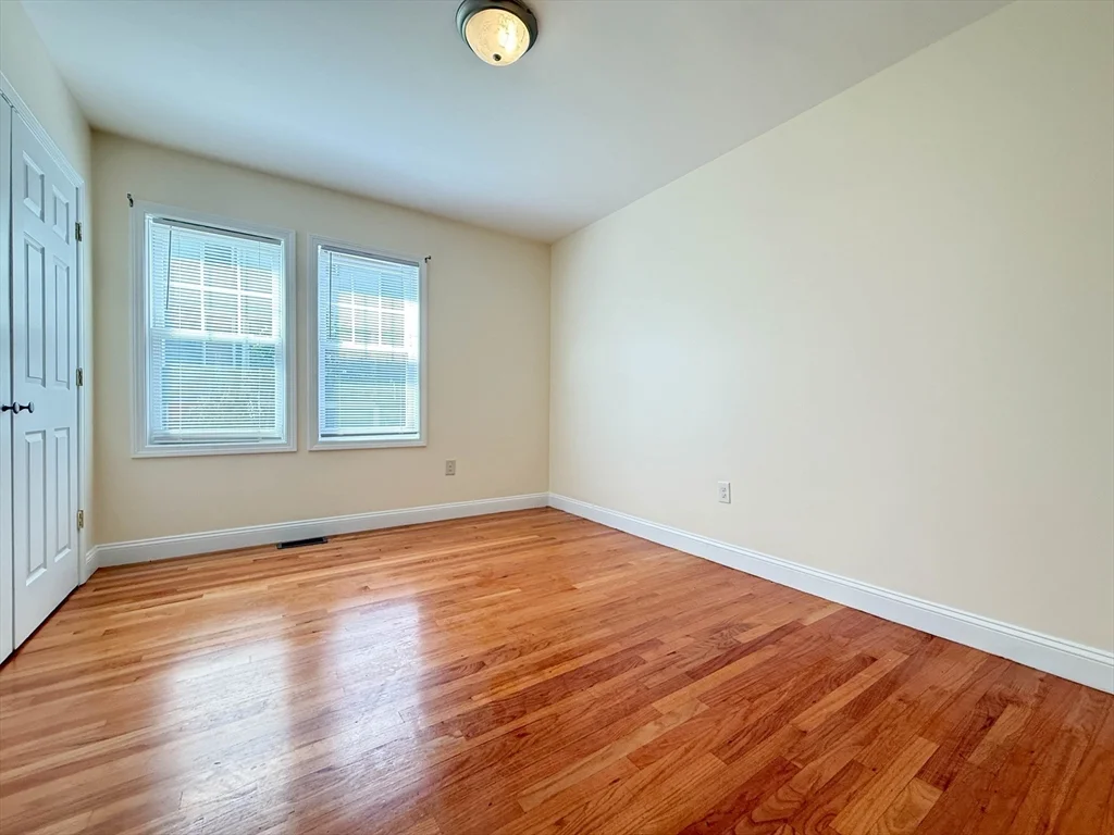 3 bed, 2 bath apartment for rent at 17 Tremlett St Unit 1, Dorchester — photo 9 of 18
