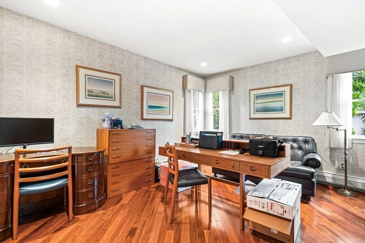 4 bed, 2 bath apartment for rent at 17 Trinity Rd, Winchester — photo 26 of 42