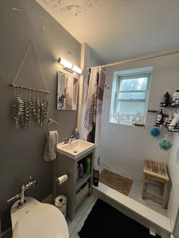 3 bed, 1 bath apartment for rent at 17 Twomey Ct Unit 61, South Boston — photo 11 of 29