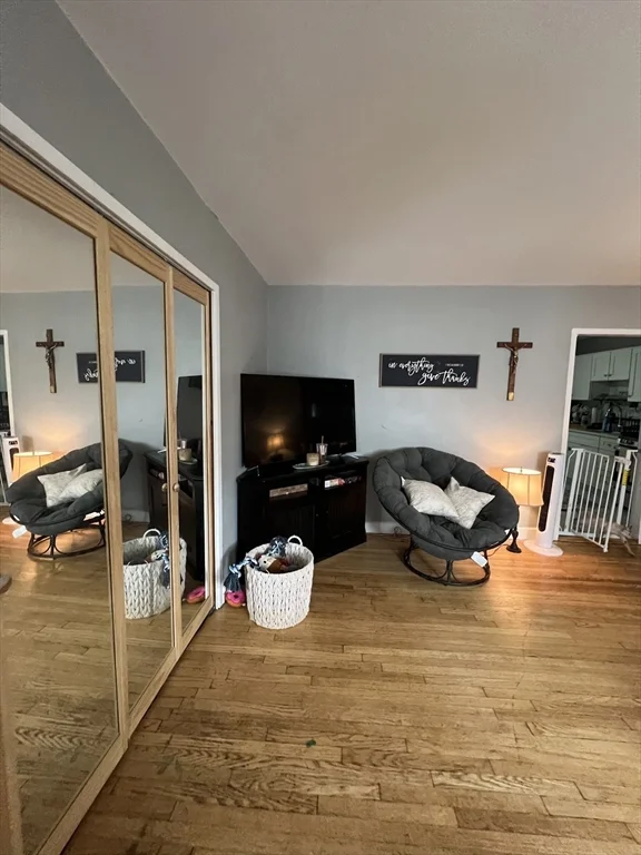 3 bed, 1 bath apartment for rent at 17 Twomey Ct Unit 61, South Boston — photo 3 of 29