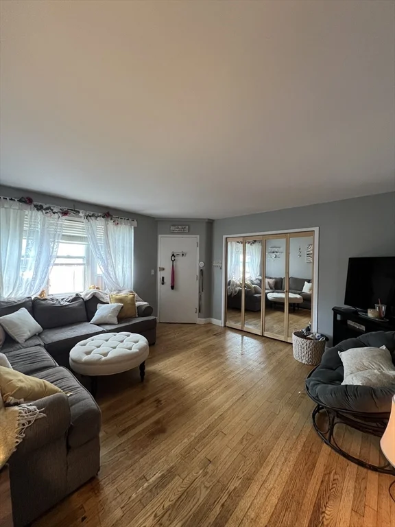 3 bed, 1 bath apartment for rent at 17 Twomey Ct Unit 61, South Boston — photo 2 of 29