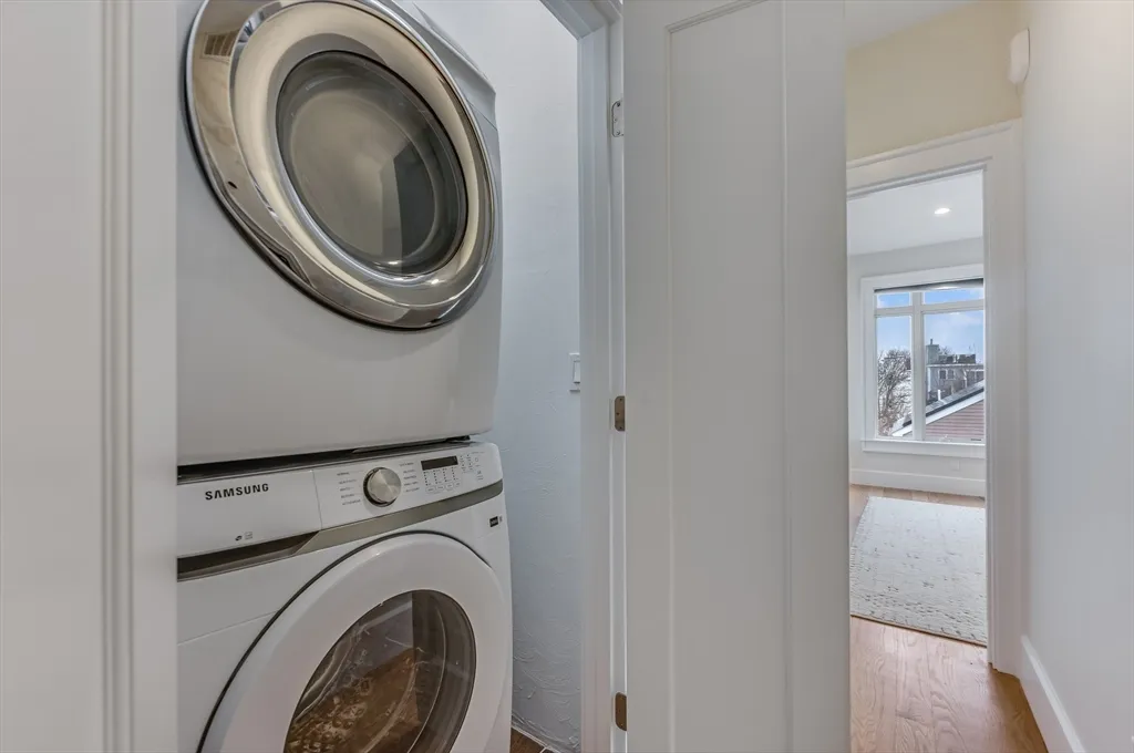 2 bed, 2 bath apartment for rent at 17 Vinton St Unit 3, South Boston — photo 9 of 13
