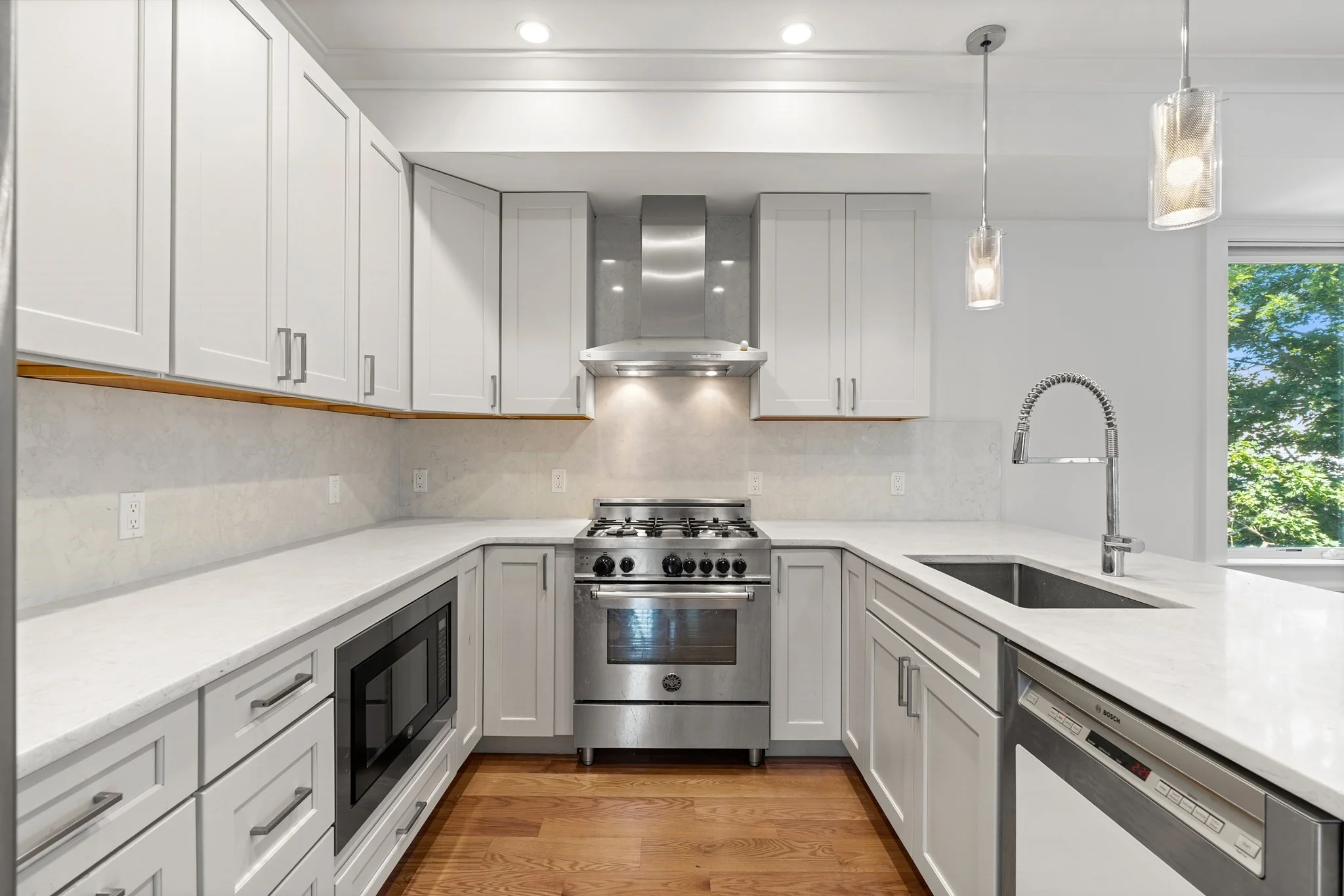 3 bed, 2 bath apartment for rent at 17 Vinton St Unit 5, South Boston — photo 20 of 25