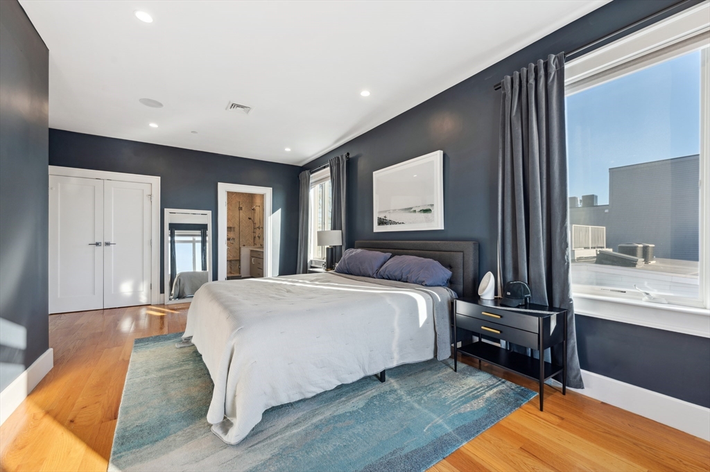 3 bed, 2 bath apartment for rent at 17 Vinton St Unit 5, South Boston — photo 11 of 28