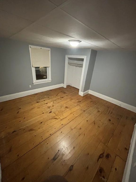 4 bed, 1 bath apartment for rent at 17 Wachusett Unit 2, Worcester — photo 5 of 11