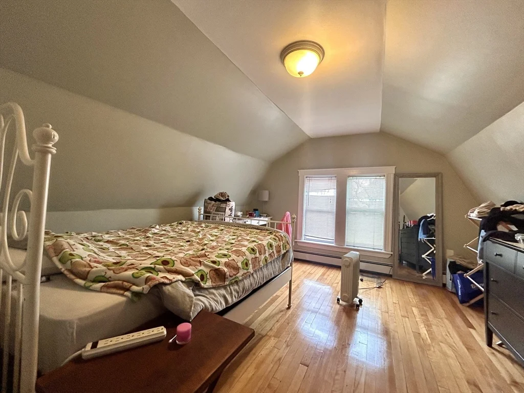 4 bed, 2 bath apartment for rent at 17 Wadsworth St, Boston — photo 12 of 19
