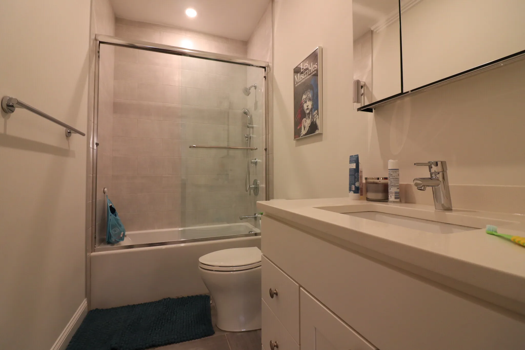 3 bed, 2 bath apartment for rent at 17 Walk Hill St Unit 1, Jamaica Plain — photo 15 of 20