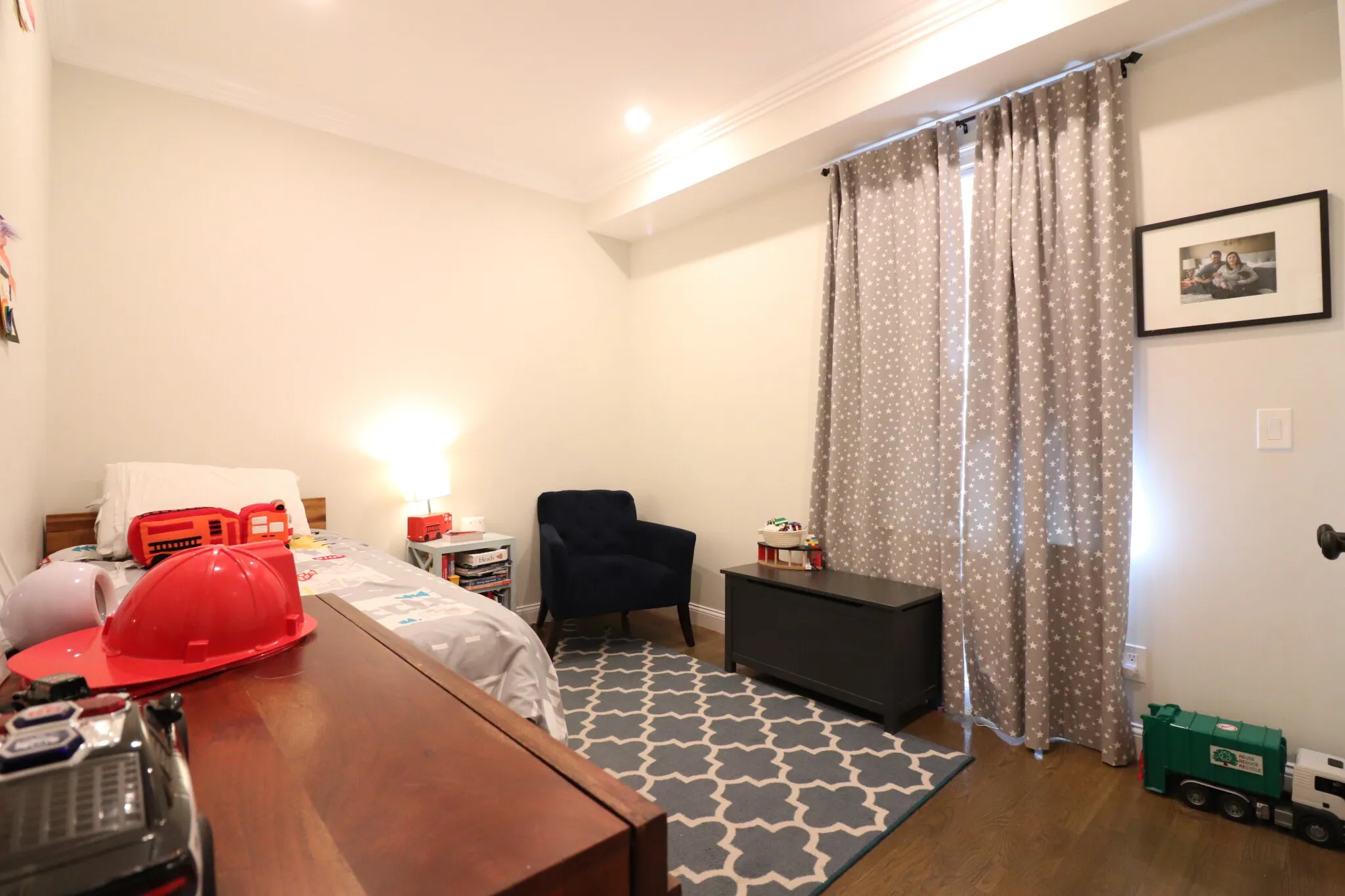 3 bed, 2 bath apartment for rent at 17 Walk Hill St Unit 1, Jamaica Plain — photo 11 of 20