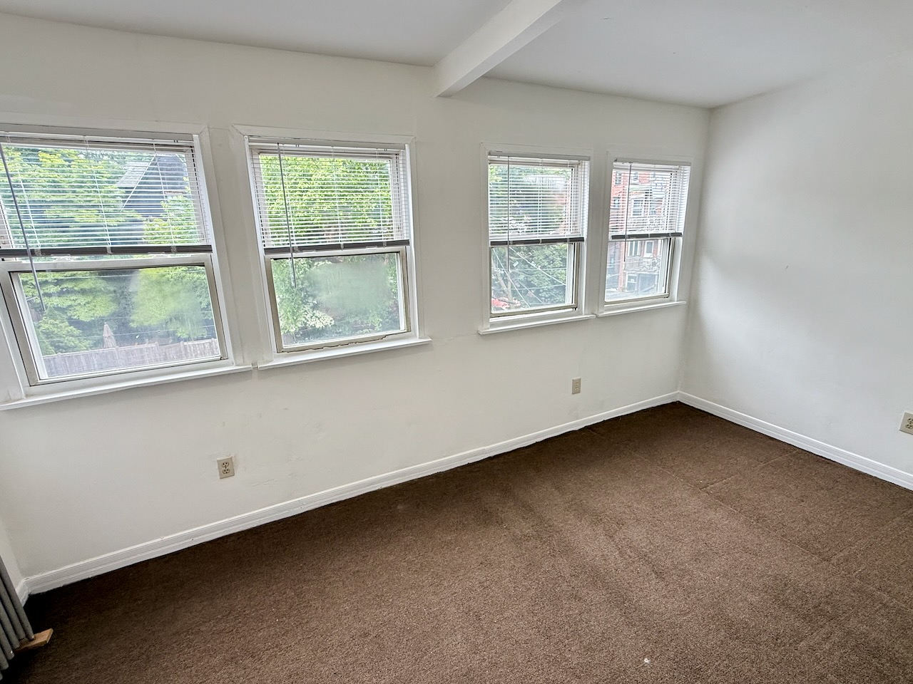 1.5 bed, 1 bath apartment for rent at 17 Warwick Rd Unit 3, Salisbury Road - Corey Farm — photo 8 of 13