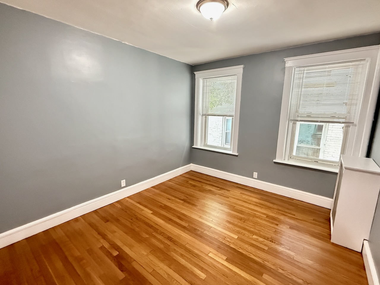 1.5 bed, 1 bath apartment for rent at 17 Warwick Rd Unit 3, Salisbury Road - Corey Farm — photo 4 of 13