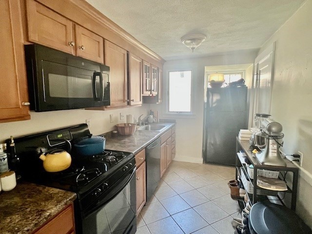 1 bed, 1 bath apartment for rent at 17 19 Washington St Unit 2, Malden — photo 1 of 6