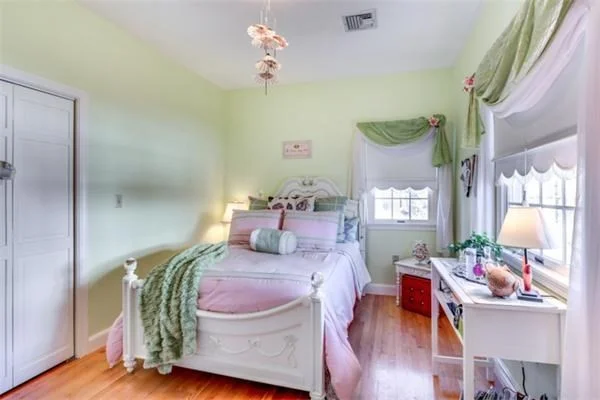 3 bed, 1 bath apartment for rent at 17 Webster St Unit 1, Malden — photo 21 of 30