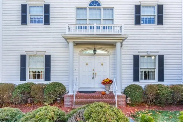 3 bed, 1 bath apartment for rent at 17 Webster St Unit 1, Malden — photo 3 of 30
