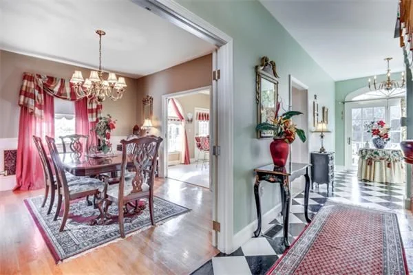 3 bed, 1 bath apartment for rent at 17 Webster St Unit 1, Malden — photo 6 of 30
