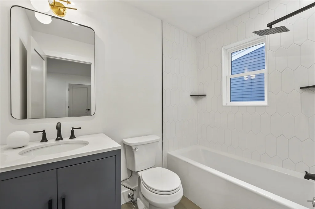 3 bed, 2 bath apartment for rent at 17 Wellington Unit 1, Winter Hill — photo 13 of 20