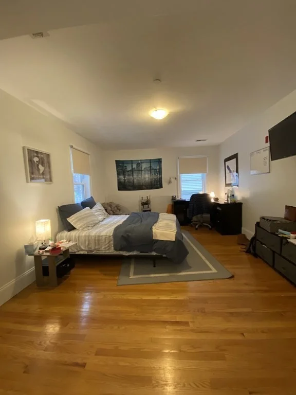 4 bed, 2 bath apartment for rent at 17 Wensley Unit 1, Mission Hill — photo 13 of 13
