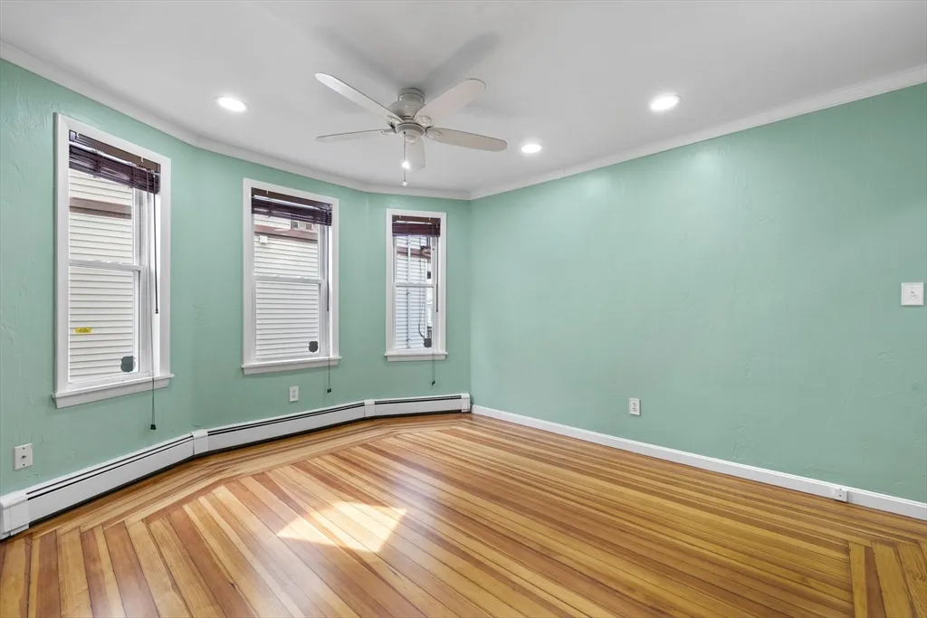 2 bed, 1 bath apartment for rent at 17 Wheeler Ave Unit 1, Medford — photo 5 of 17