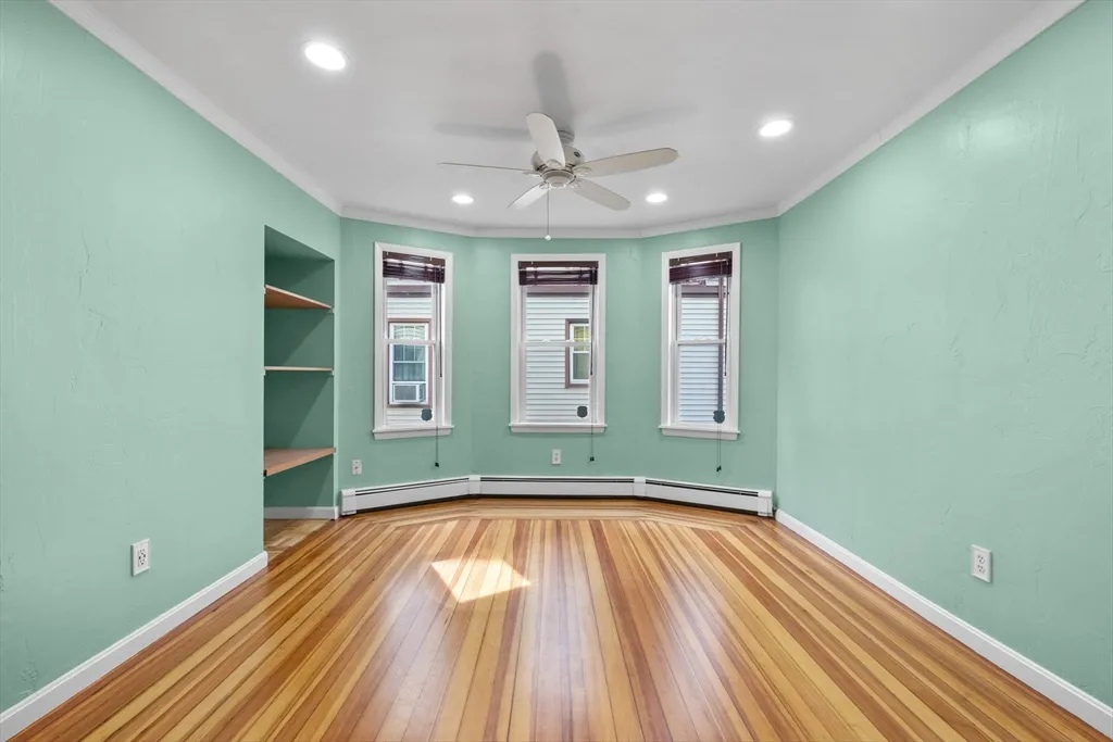 2 bed, 1 bath apartment for rent at 17 Wheeler Ave Unit 1, Medford — photo 6 of 17