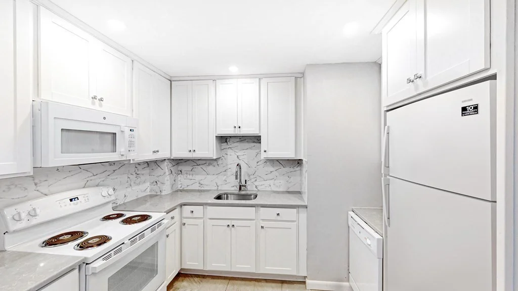 2 bed, 1 bath apartment for rent at 17 Winter St Unit 16, Dorchester — photo 2 of 26