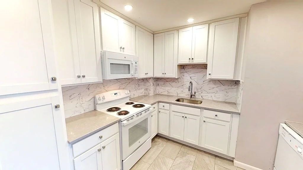 2 bed, 1 bath apartment for rent at 17 Winter St Unit 16, Dorchester — photo 5 of 26