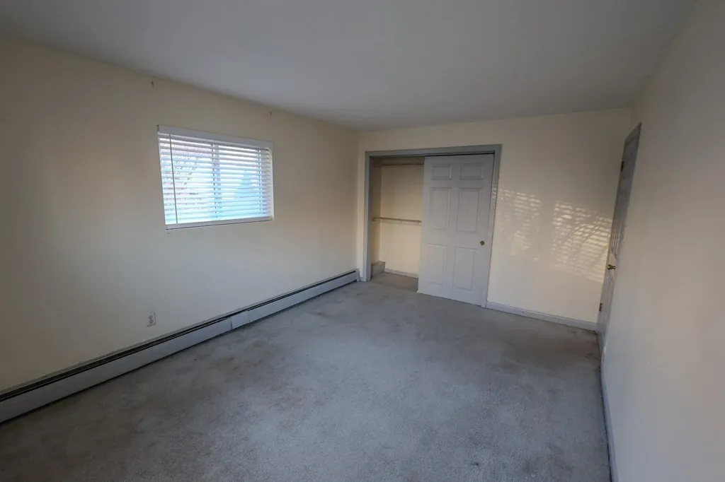 2 bed, 1 bath apartment for rent at 17 Winter St Unit 3, Dorchester — photo 13 of 21
