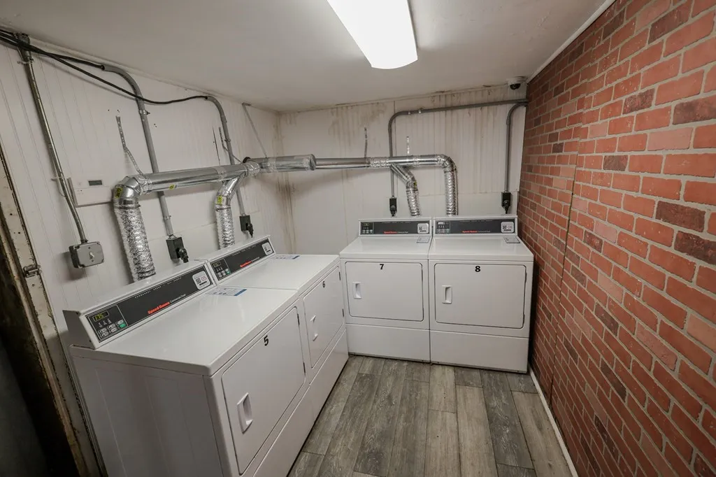 2 bed, 1 bath apartment for rent at 17 Winter St Unit 3, Dorchester — photo 20 of 21