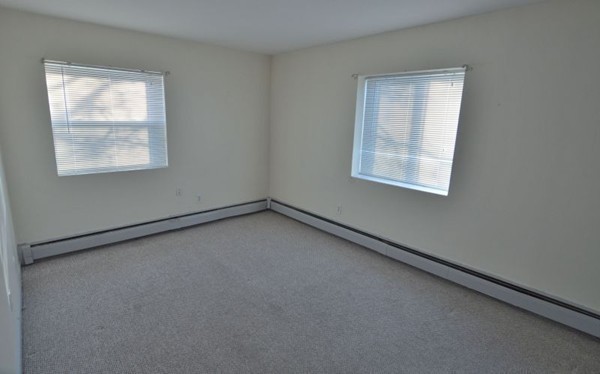 2 bed, 1 bath apartment for rent at 17 Winter St Unit 6, Dorchester — photo 6 of 7