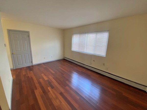 2 bed, 1 bath apartment for rent at 17 Winter St Unit 7, Dorchester — photo 4 of 9