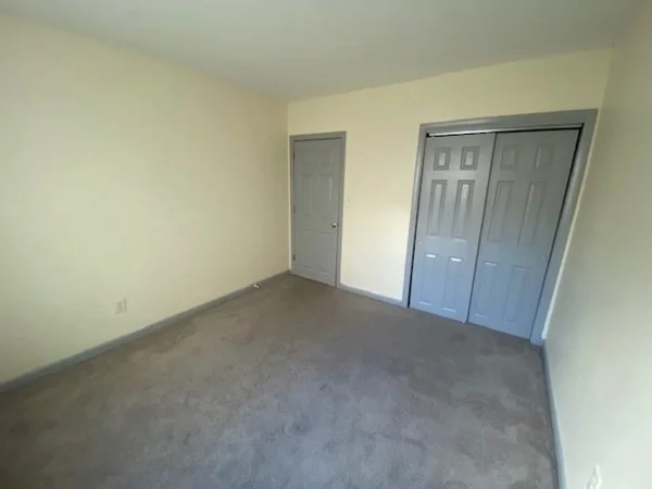 2 bed, 1 bath apartment for rent at 17 Winter St Unit 8, Dorchester — photo 8 of 9