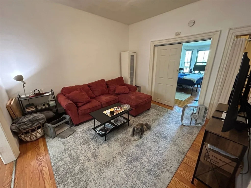 2 bed, 1 bath apartment for rent at 17 Worthington St Unit 3, Mission Hill — photo 4 of 9
