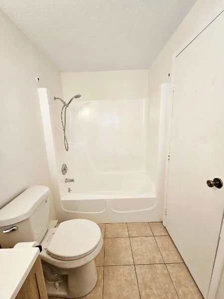 1 bed, 1 bath apartment for rent at 17 Wysocki Dr Unit 57, Dudley — photo 8 of 13