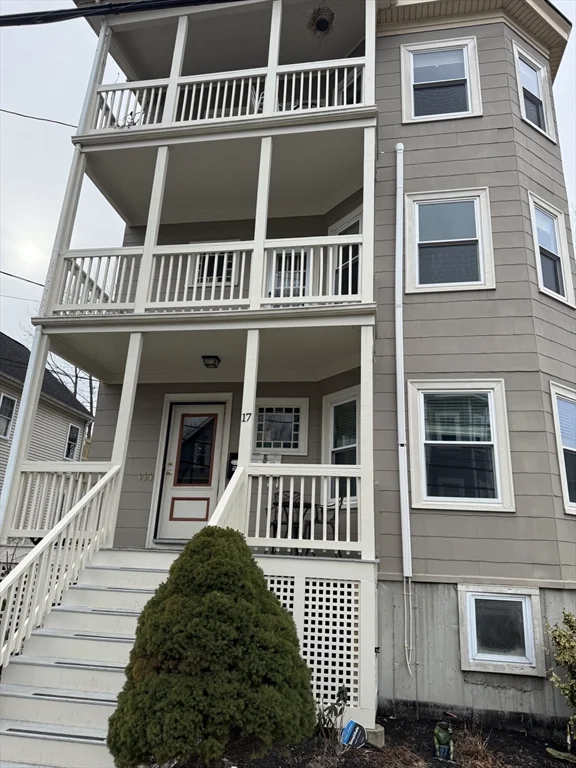 2 bed, 1 bath apartment for rent at 17 Wyvern St Unit 2, Jamaica Plain — photo 13 of 14