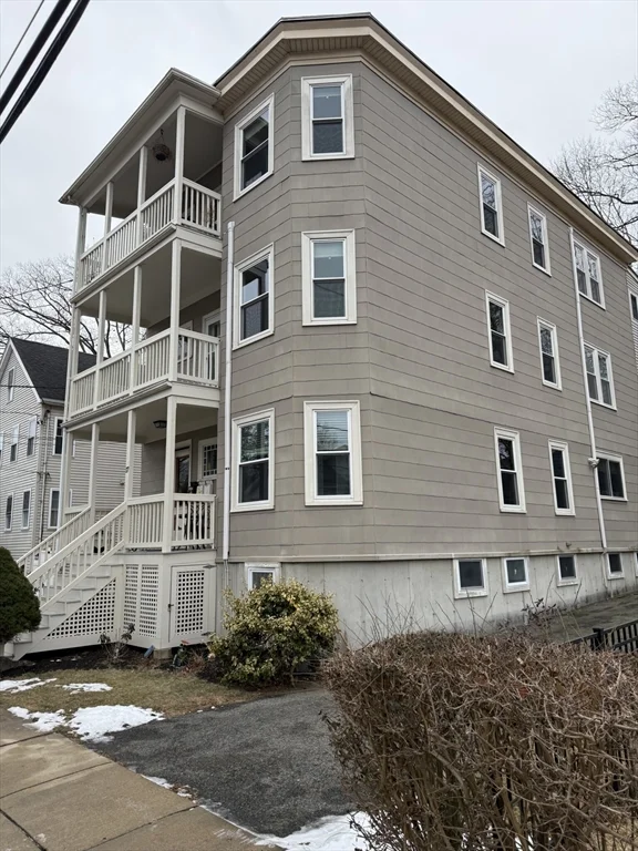 2 bed, 1 bath apartment for rent at 17 Wyvern St Unit 2, Jamaica Plain — photo 14 of 14