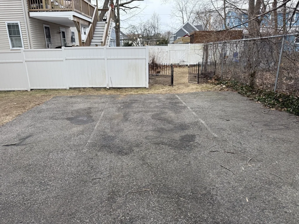 2 bed, 1 bath apartment for rent at 17 Wyvern St Unit 2, Jamaica Plain — photo 11 of 14