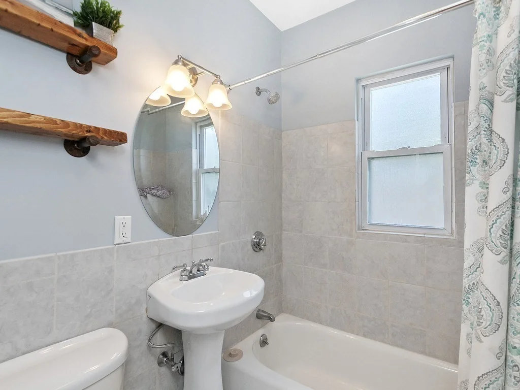 2 bed, 1 bath apartment for rent at 17 Wyvern St Unit 3, Jamaica Plain — photo 13 of 17