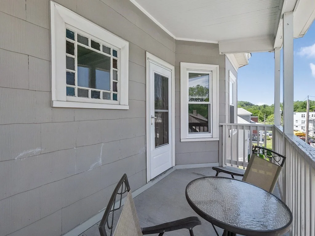 2 bed, 1 bath apartment for rent at 17 Wyvern St Unit 3, Jamaica Plain — photo 9 of 17