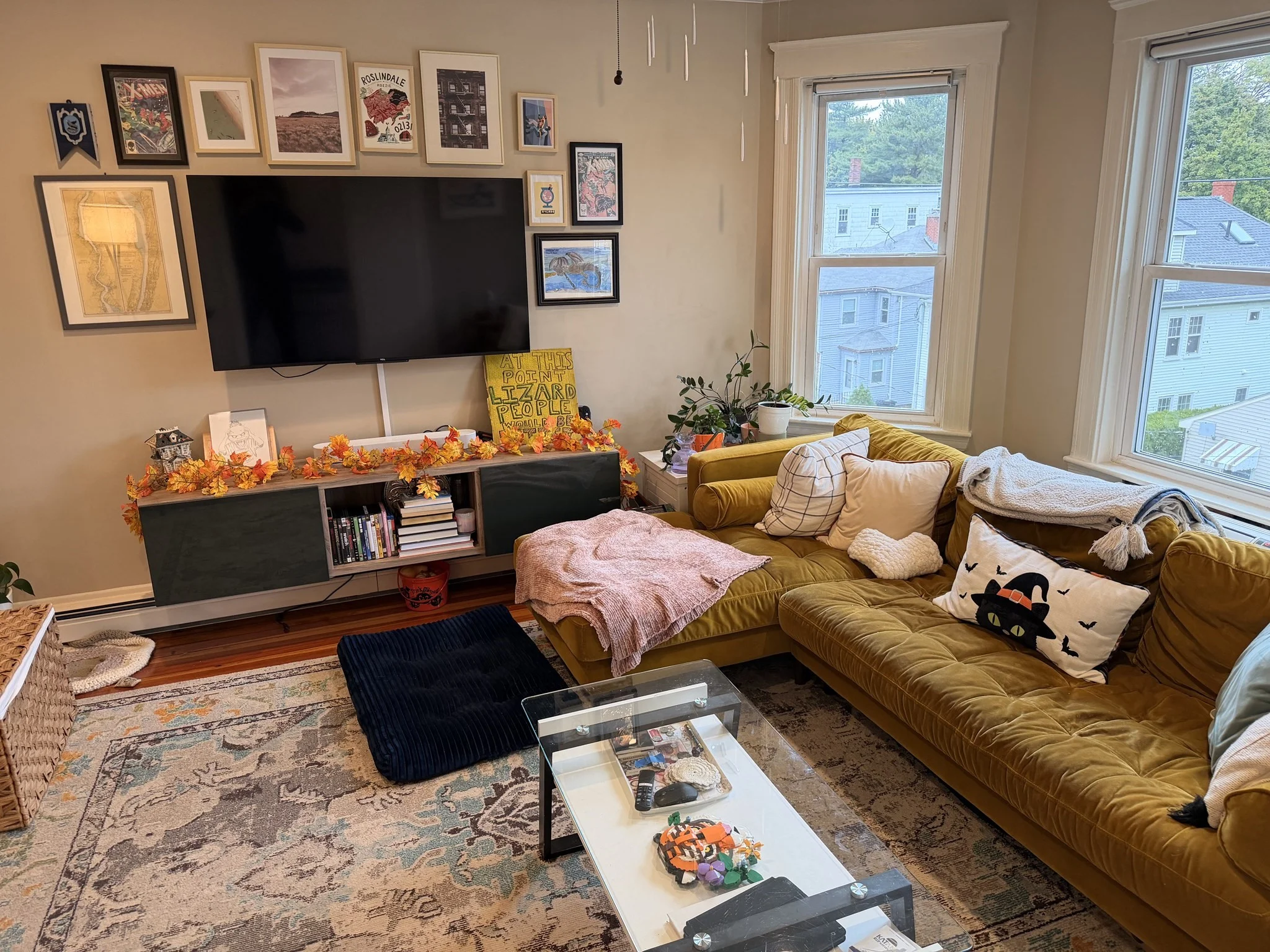 2 bed, 1 bath apartment for rent at 17 Wyvern St Unit 3, Jamaica Plain — photo 3 of 17