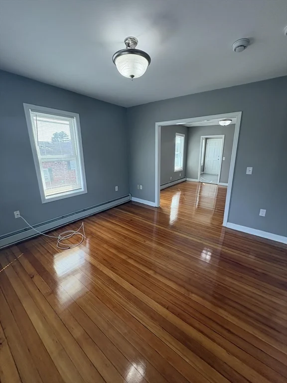 3 bed, 1 bath apartment for rent at 17 Yuill Circle Unit 3, Hyde Park — photo 5 of 11