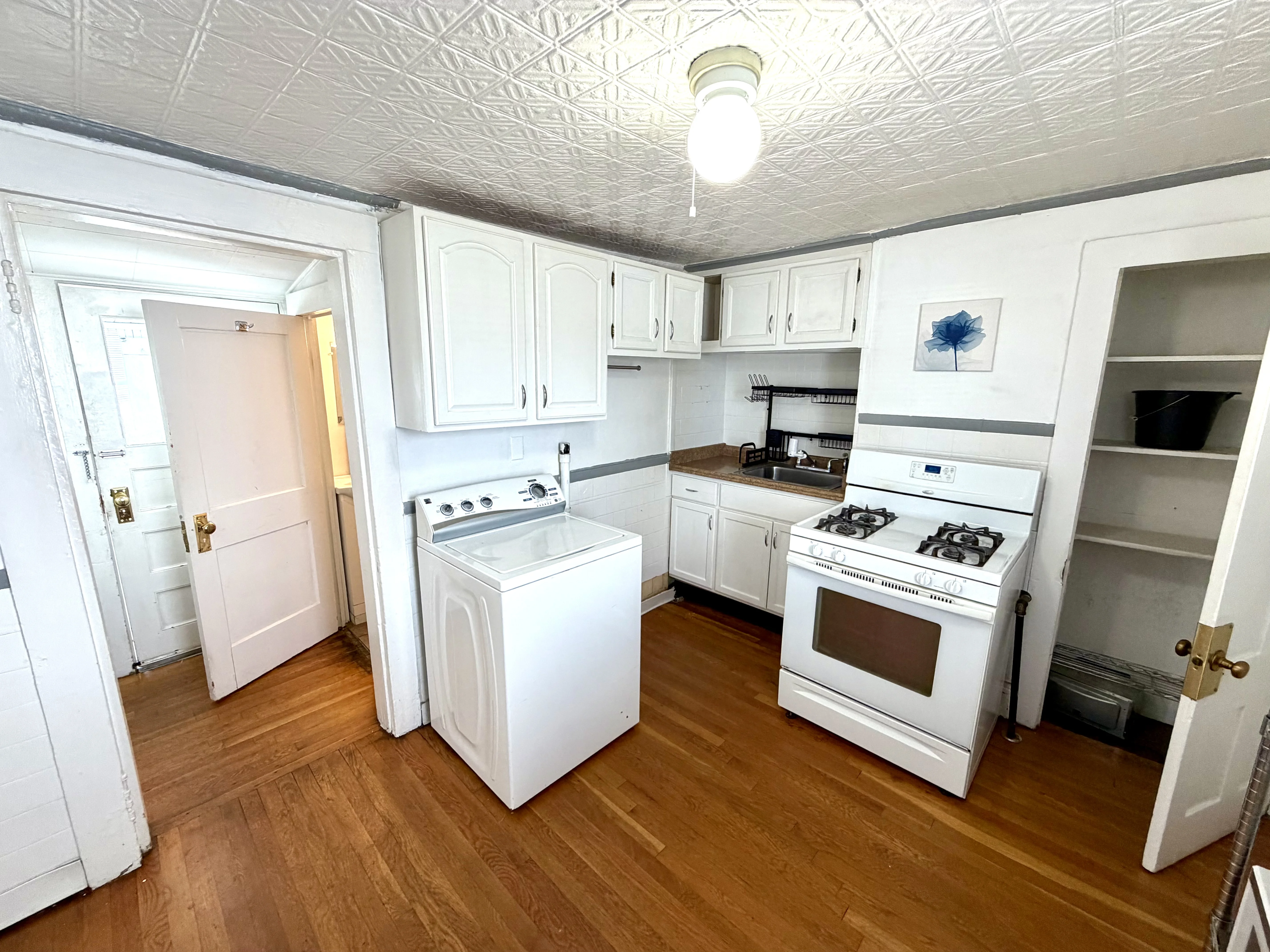 1 bed, 1 bath apartment for rent at 170 Broadway Unit 170, Malden — photo 8 of 18