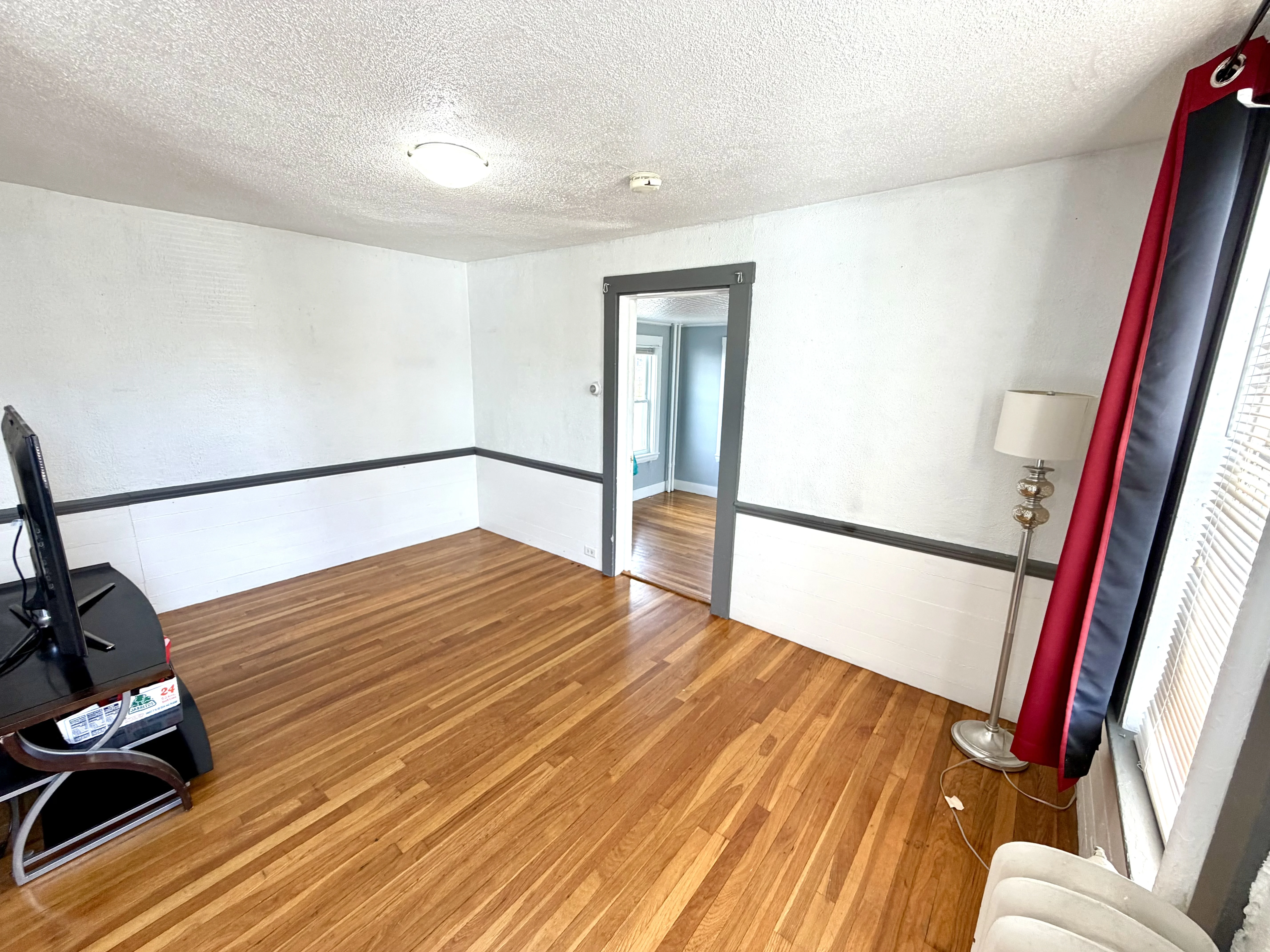 1 bed, 1 bath apartment for rent at 170 Broadway Unit 170, Malden — photo 3 of 18