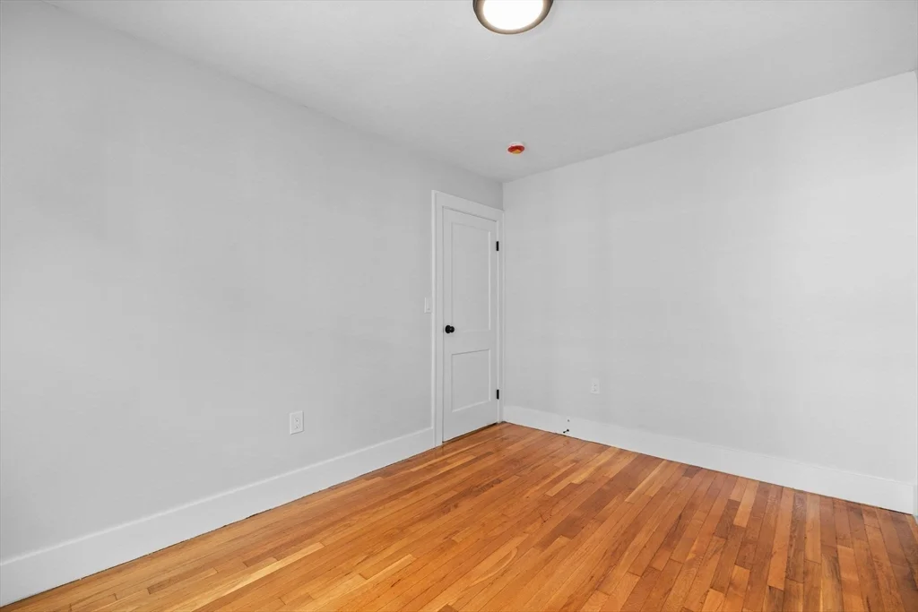 3 bed, 1 bath apartment for rent at 170 Calumet St Unit 1, Mission Hill — photo 15 of 21