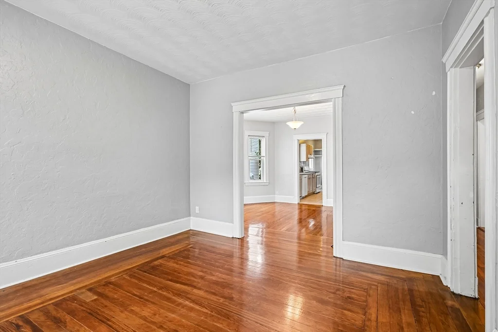 2 bed, 1 bath apartment for rent at 170 Fellsway West Unit 2, Glenwood — photo 8 of 30