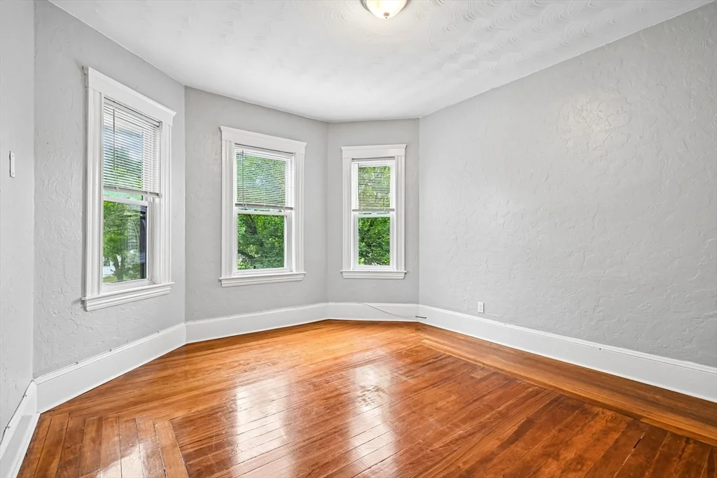 2 bed, 1 bath apartment for rent at 170 Fellsway West Unit 2, Glenwood — photo 11 of 30