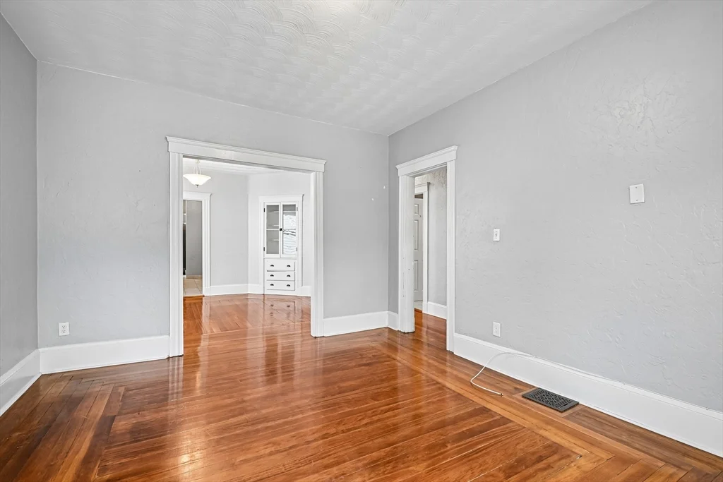 2 bed, 1 bath apartment for rent at 170 Fellsway West Unit 2, Glenwood — photo 9 of 30
