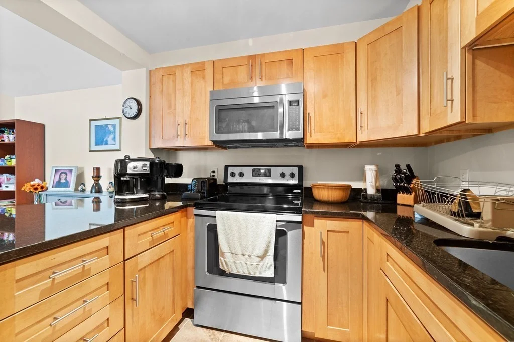 2 bed, 2 bath apartment for rent at 170 Gore St Unit 303, East Cambridge — photo 5 of 17