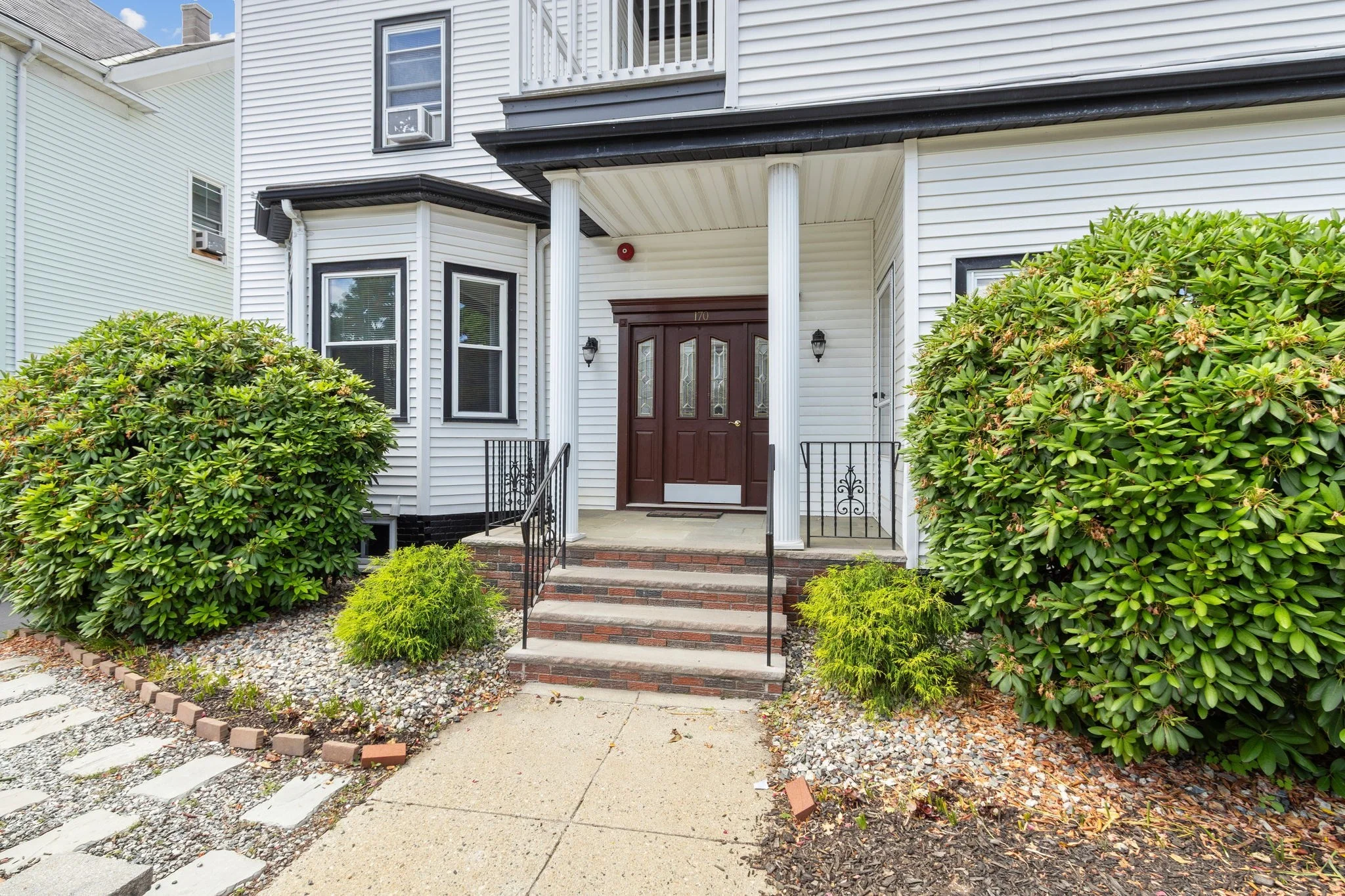 1 bed, 1 bath apartment for rent at 170 Highland Ave Unit 2, Spring Hill — photo 2 of 25
