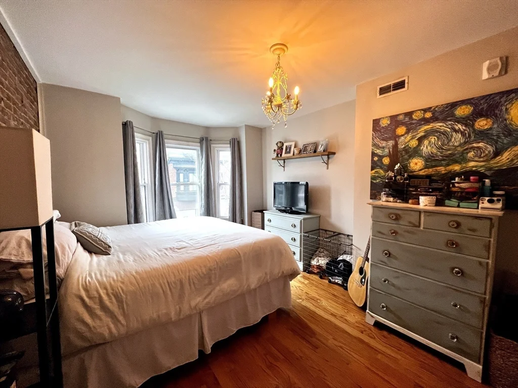 2 bed, 2 bath apartment for rent at 170 I St Unit 2, South Boston — photo 7 of 10